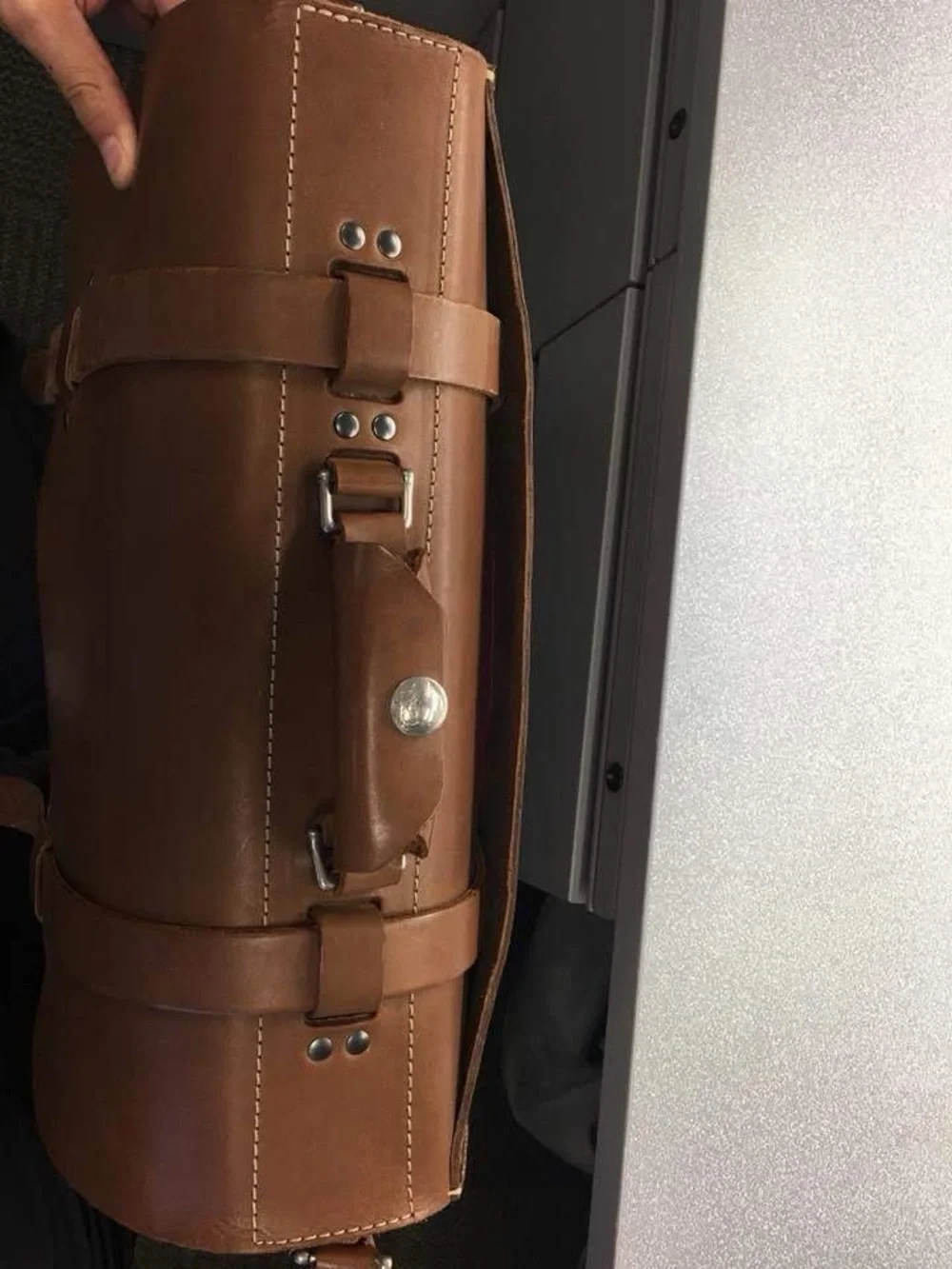 Men's Classic Tan Leather Briefcase with Adjustable Strap